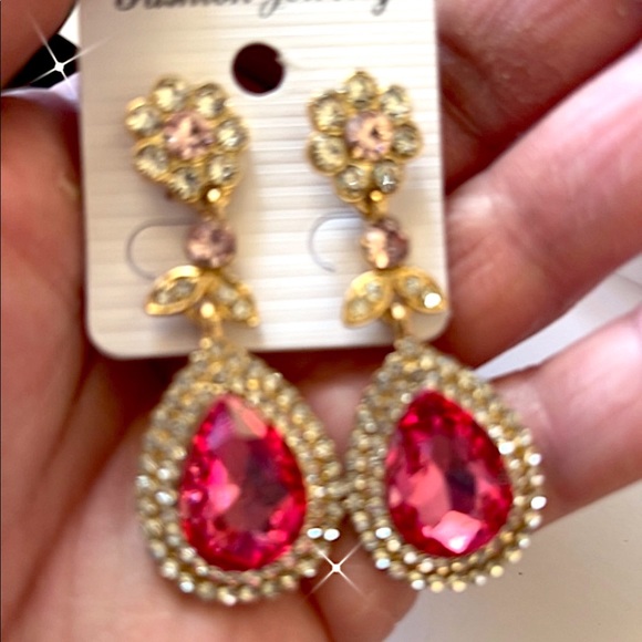 Hot Pink Teardrop Pageant or Bridal Earrings - Picture 1 of 1